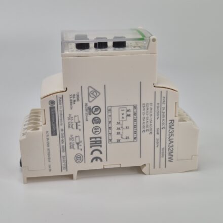 Многофункциональное реле контроля тока Schneider Electric Zelio Control RM35JA32MW