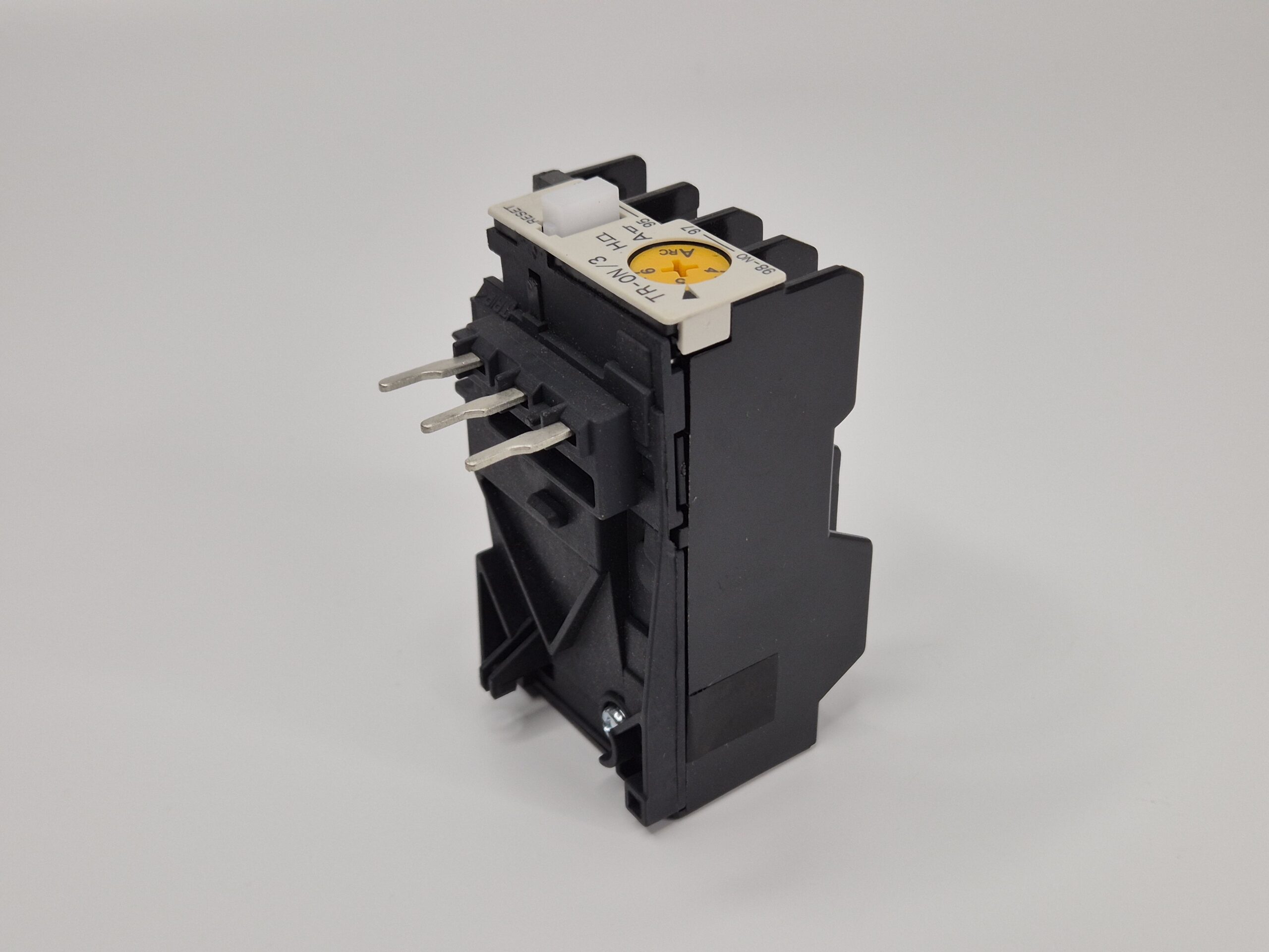 Тепловое реле перегрузки Fuji Electric TR-0N/3 (диапазон 4–6 А)
